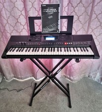 Yamaha Psr-e463 Electronic Keyboard+sustain Pedal+stand+music Rest+power Supply