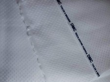 TOILE FANTAISIE A BRODER GRAIN D'ORGE DMC.BLANC. 85X50 cm.NAPPERONS.SAC.NAPPE