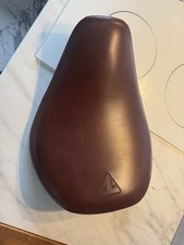 Genuine Triumph Brown Leather Statement Seat A9700442 to fit Bobber Range