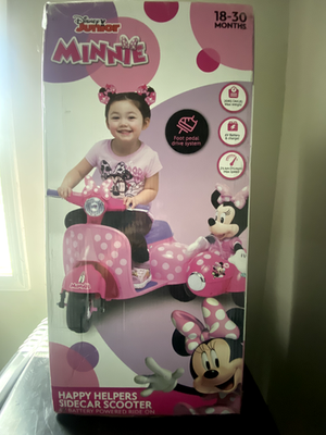 Disney Minnie Mouse Kids' 6 Volt Happy Helpers Scooter with