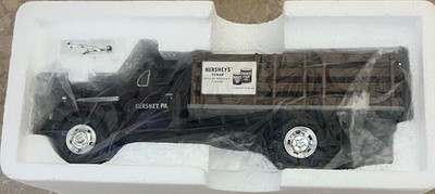 First Gear 1951 Ford F-6 Full Rack Stake Truck Hershey's Syrup 1/34 Die-Cast