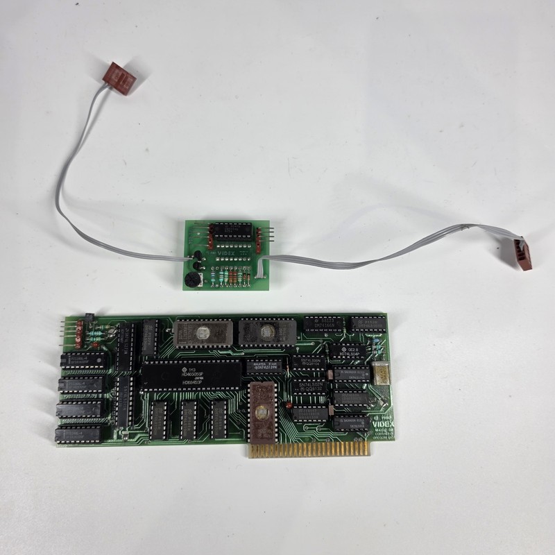 ✅  ⌘ Apple II Computer Videx 80 Column Card with Softswitch , Tested Working