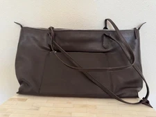 ili NEW YORK DARK BROWN LEATHER TOTE BAG IN EXCELLENT CONDITION