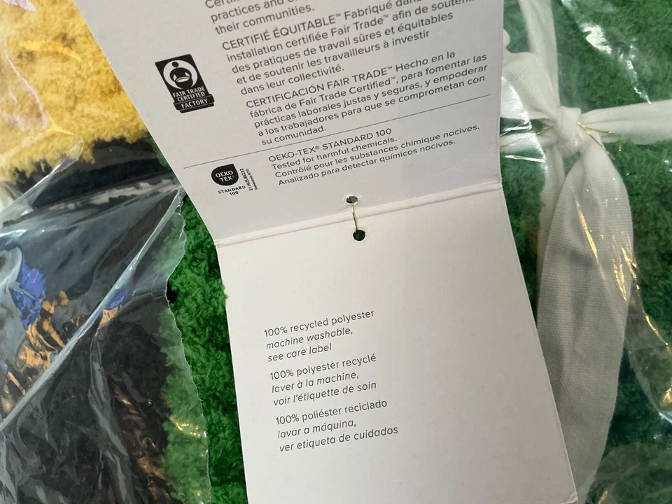 POTTERY BARN ELF SHERPA BACK THROW BLANKET BUDDY MOVIE CHRISTMAS HOLIDAY NWT - Image 3 of 3