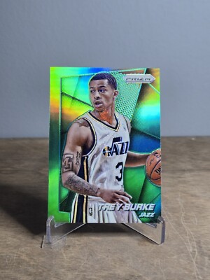 NM-MT 2014-15 Panini Prizm Green Prizm Utah Jazz Trey Burke #74