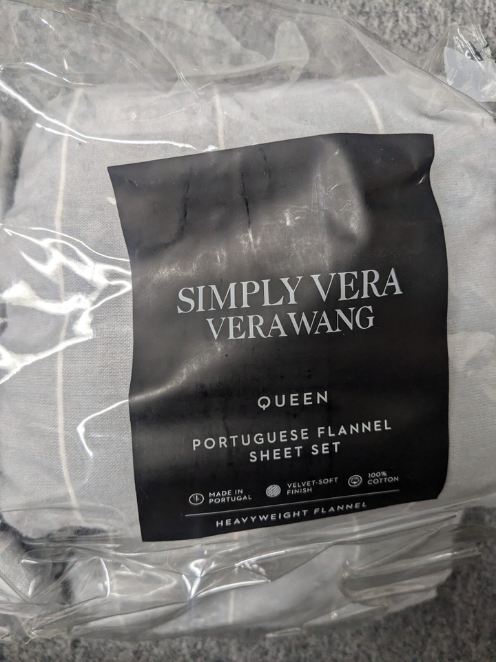 Simply Vera by Vera Wang Portuguese Flannel Queen Sheet Set Grey