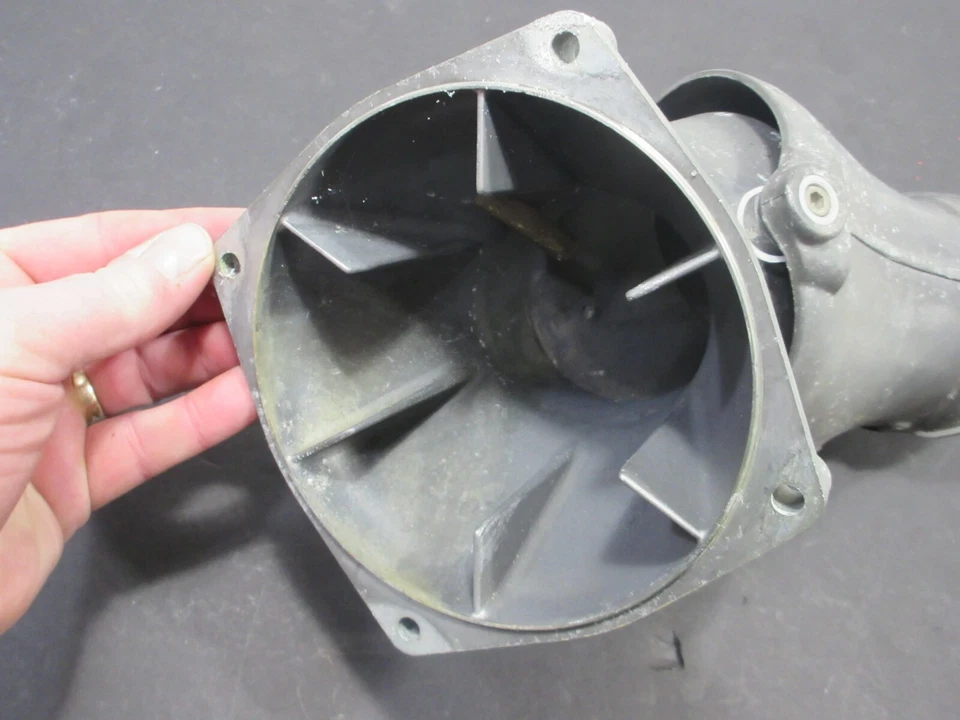 OEM 1997 1998 KAWASAKI STX 900 JET SKI VENTURI + STEERING NOZZLE ASSY - Image 2 of 4