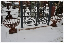 Garten Amphore Pflanzk&uuml;bel "Kronstadt" Schmiedeeisen Edelrost Iron Regencystil