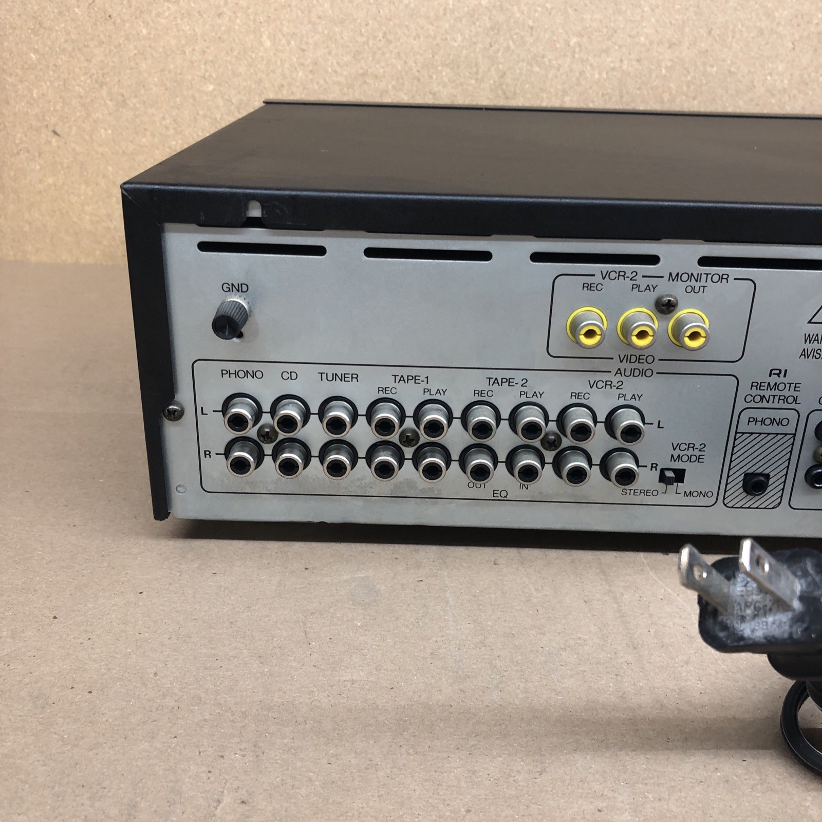 Onkyo – P-3200 Stereo Pre-Amplifier  Receptor – Tested/ Working (USED)