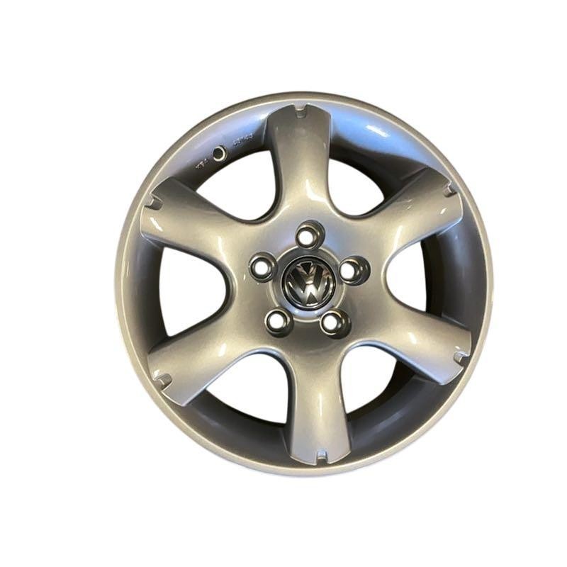 Jante alu Volkswagen Polo 4 de 15 pouces référence 6Q0071498666 pour roue alliage