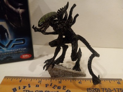 Kotobukiya Grid Alien AVP Xenomorph Mini Figure