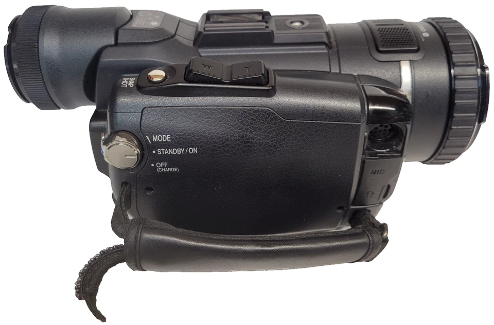 JVC GY-HM100E Professional Camcorder HD Memory Card Recorder SD Tested & Faulty - Image 4 of 4