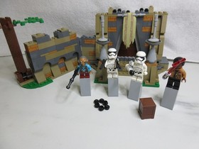 Lego Star Wars  Set # 75139 Battle on Takodana