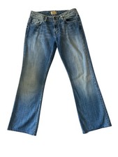 BKE Blue Jeans Women  s 28x33 1/2 Wendi Distressed Look Zip Fly Boot Stretch