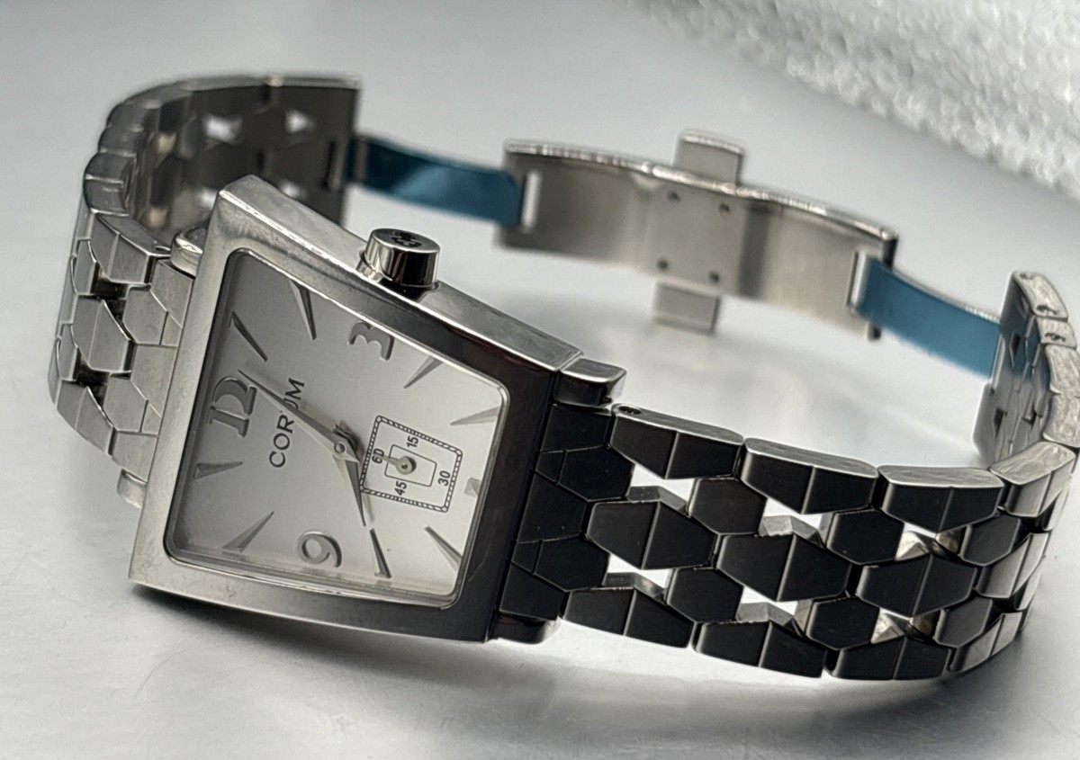 Corum Trapeze Stainless Steel Women's Watch 105.404.20 Works Great