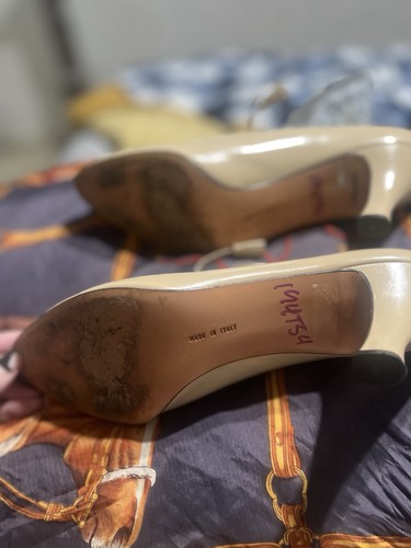 Ferragamo Beige Leather Lace-Up Booties. 9 AA Narrow, excellent condition - Picture 6 of 13