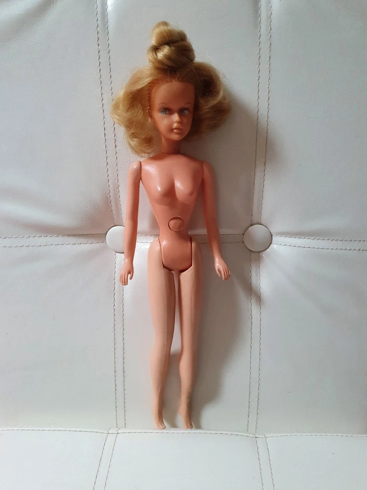 Poupée Tressy Bella 1966  :"Rêverie " - Photo 3/4