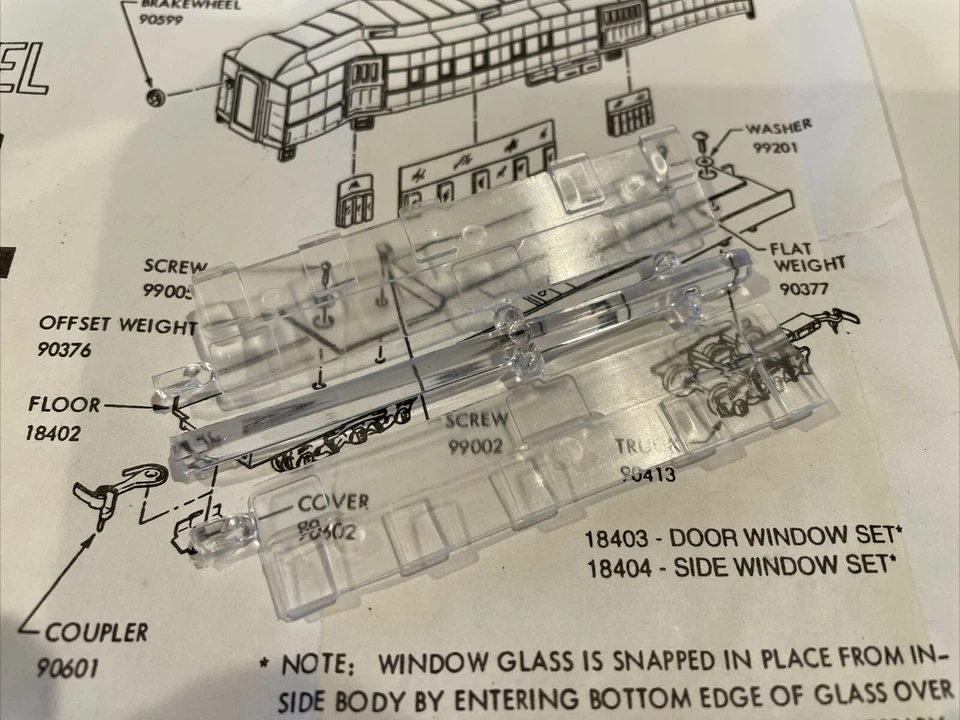 Juego de ventanas laterales Athearn HO parte #18404 / ATH18404 para RPO estándar / peso pesado Foto 2 de 3