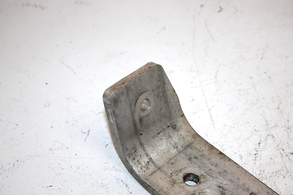 Placa de montaje del motor derecho Polaris Super Sport 550 02 OEM 5245016 SP201 Foto 2 de 4