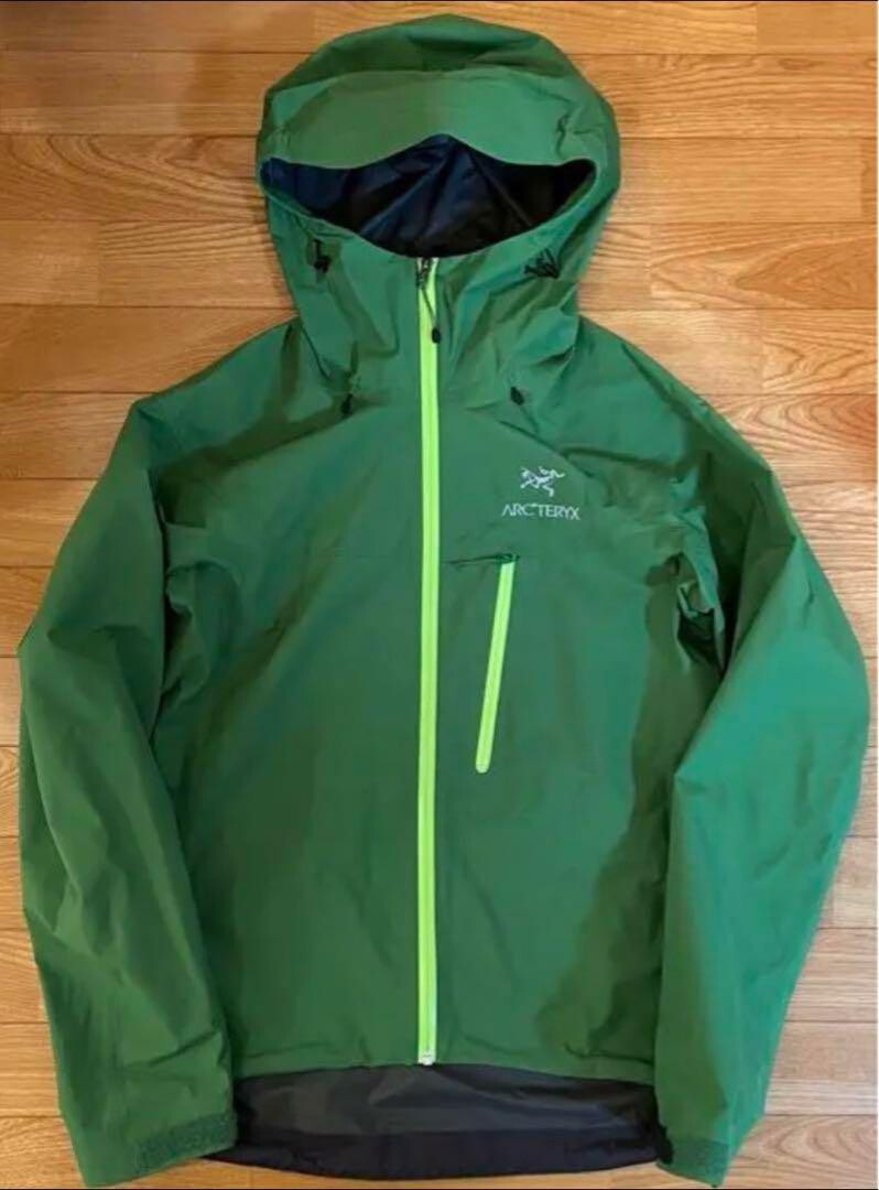 Arc'teryx Alpha SL Size S Mountain Parka Nylon Gore-Tex