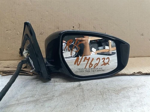 Used Right Door Mirror fits: 2020 Nissan Maxima Power w/LED turn indicators heat