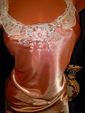 Vtg Satin Nightie Babydoll Nightie nightgown Fancy embroidery Chantilly Lace