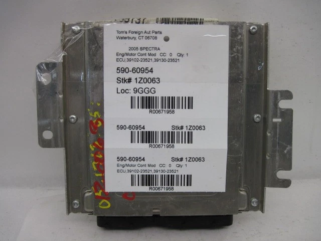 Used Engine Control Module (ECM) fits: 2005 Kia Spectra Electronic Control Modul Foto 4 de 4