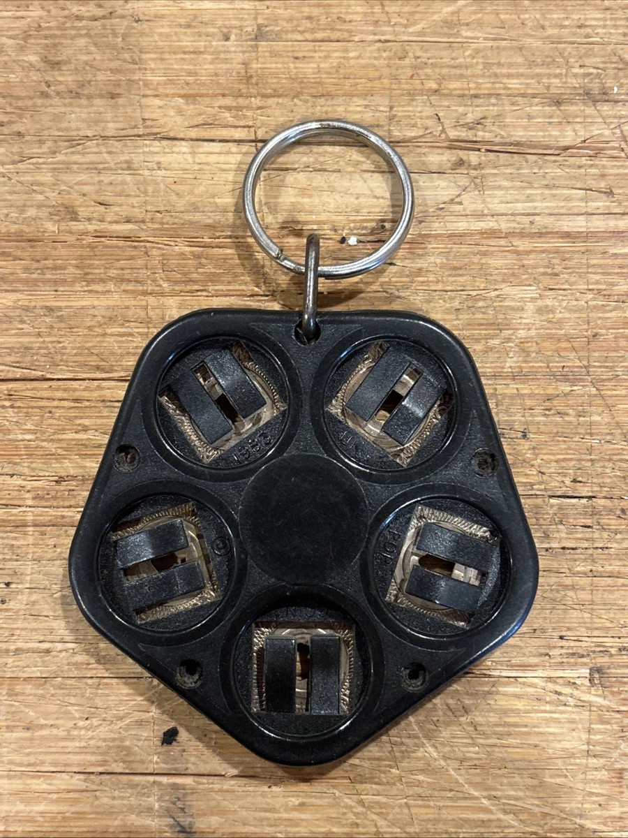 Vintage Transit token holder key chain With 5 MTA NYC