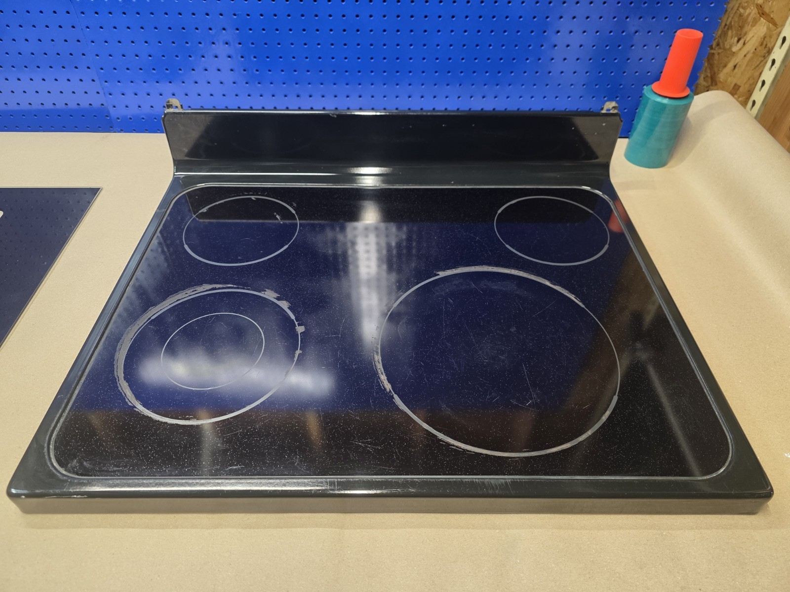 13. GE Range Oven CookTop Glass WB62T10628
