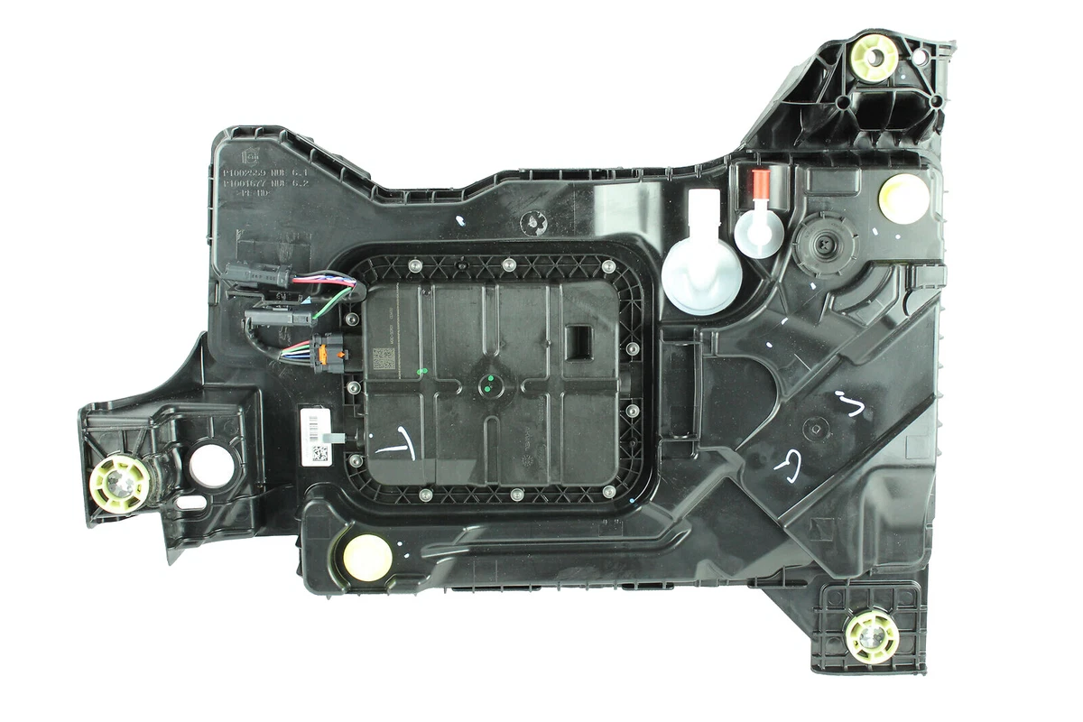 Tank Adblue For Citroën C4 Peugeot 5008 II 3008 9810666280