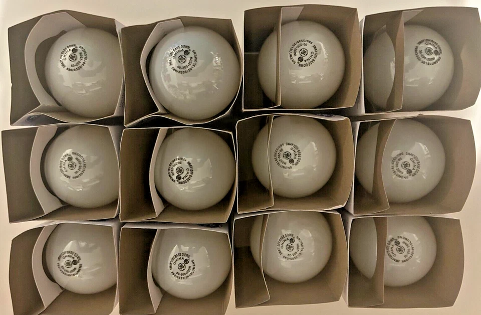 12 GE Soft White 3Way 50/200/250W - Image 2 of 4