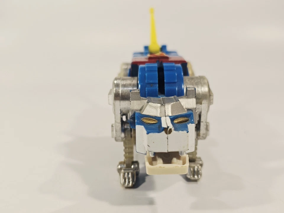 De colección 1984 LJN Voltron Master Motorizado Blue Lion Force Macao WEP Pull Back Foto 3 de 4