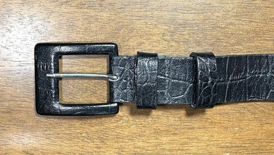 Ann Taylor Black Croc Embossed Leather Belt Sz L/34 1.5”Wide  display picture 1