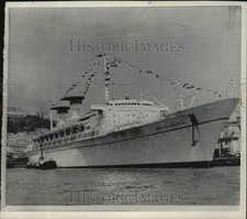 1965 Press Photo The Italian liner Michelangelo in Naples Italy Harbor