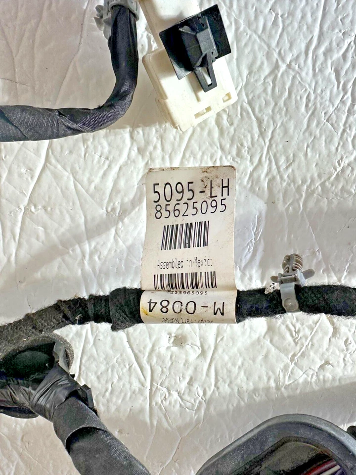 Оригинальный жгут электрической двери для переднего левого водителя 2024 GMC Sierra 2500 HD NO 85625095 - Изображение 3 из 4