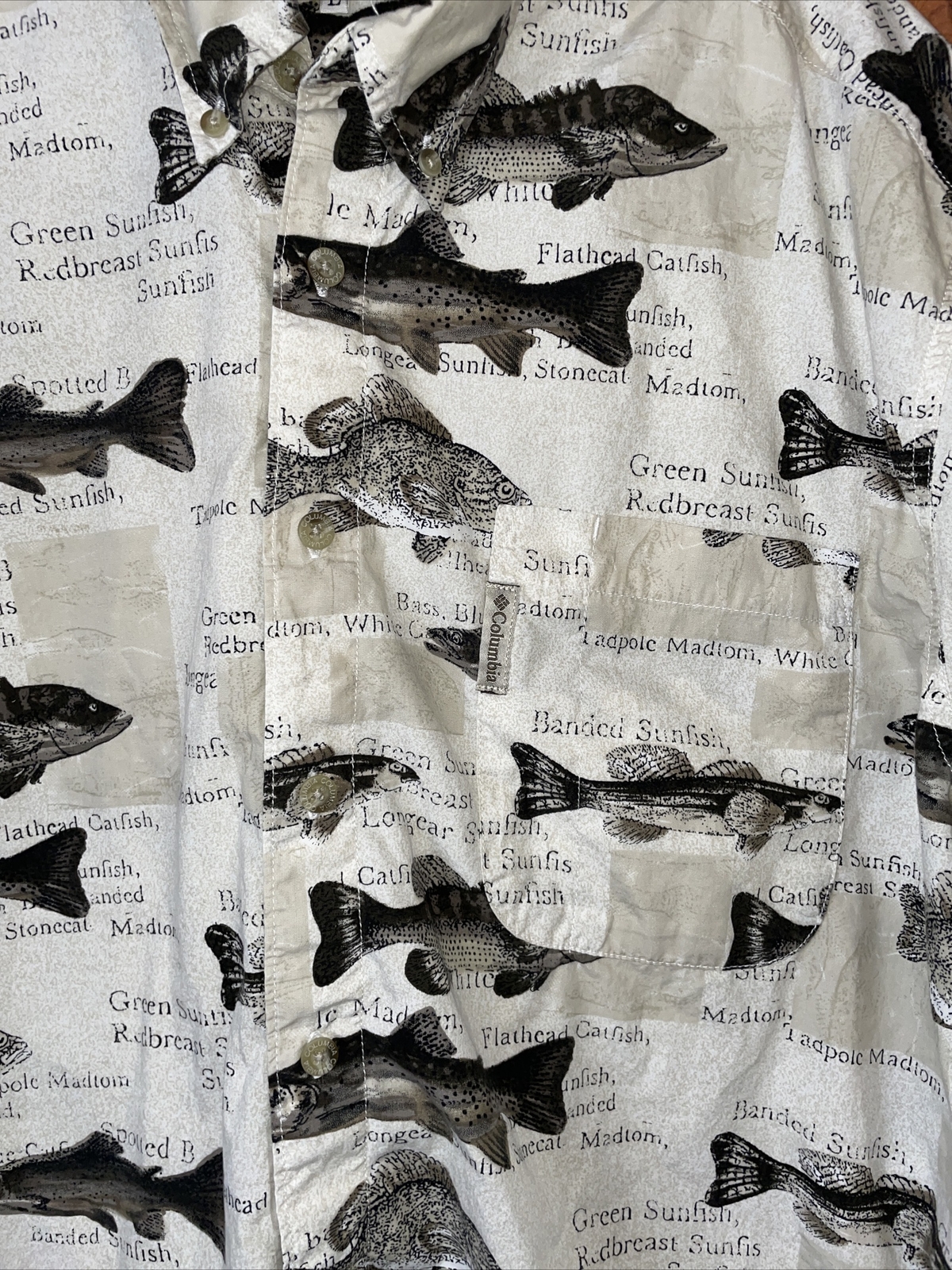 Columbia Button Down Size L Fish Pattern - image 2
