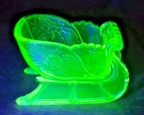 1886 EAPG Vaseline Yellow Glass Rose Sprig Sleigh Candy Dish Campbell Jones