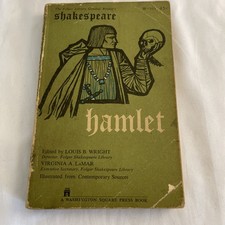 Folger Shakespeare Library: Hamlet by William Shakespeare Paperback 1961 