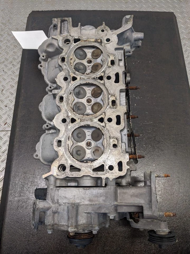 Culata izquierda conductor 6-183 3,0 L compatible 03-05 Lincoln LS 1161625 Foto 2 de 4