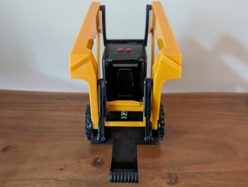 ERTL John Deere Toy Skid Loader Skid Steer With Lights & Sounds Farm Toy MINT - Picture 5 of 6