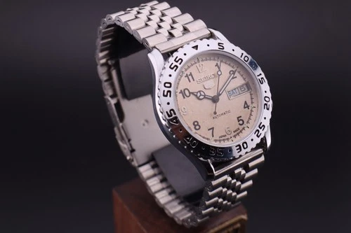 Vintage Seiko 5 Automatic 6309A D/D ( Fix Bezel ) Japan  Made Men's Wrist Watch