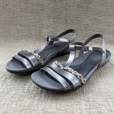 Clark’s Strappy Sandals Tealite Grace Silver Leather Size 6 D Flat Comfort