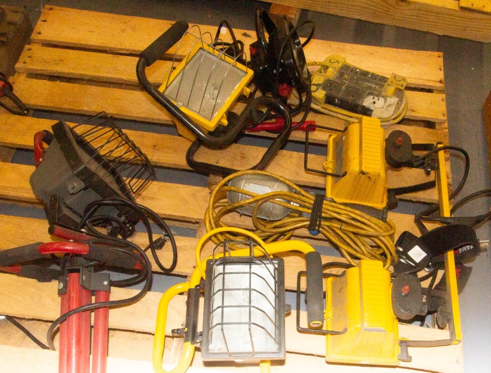 Work Lights Lot--(7) units, one stand and a power strip | eBay