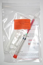 Paste syringe kit. Stick down wallpaper edges / air bubbles with "Bubblerepair"