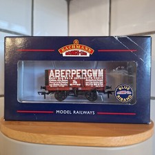 OO Bachmann 37-075K2 7 Plank Wagon Aberpergwm Limited Edition
