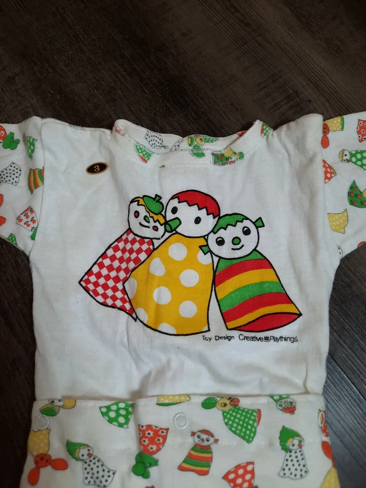 Pijama para dormir vintage Hanes para niños dos piezas crece al año Foto 4 de 4