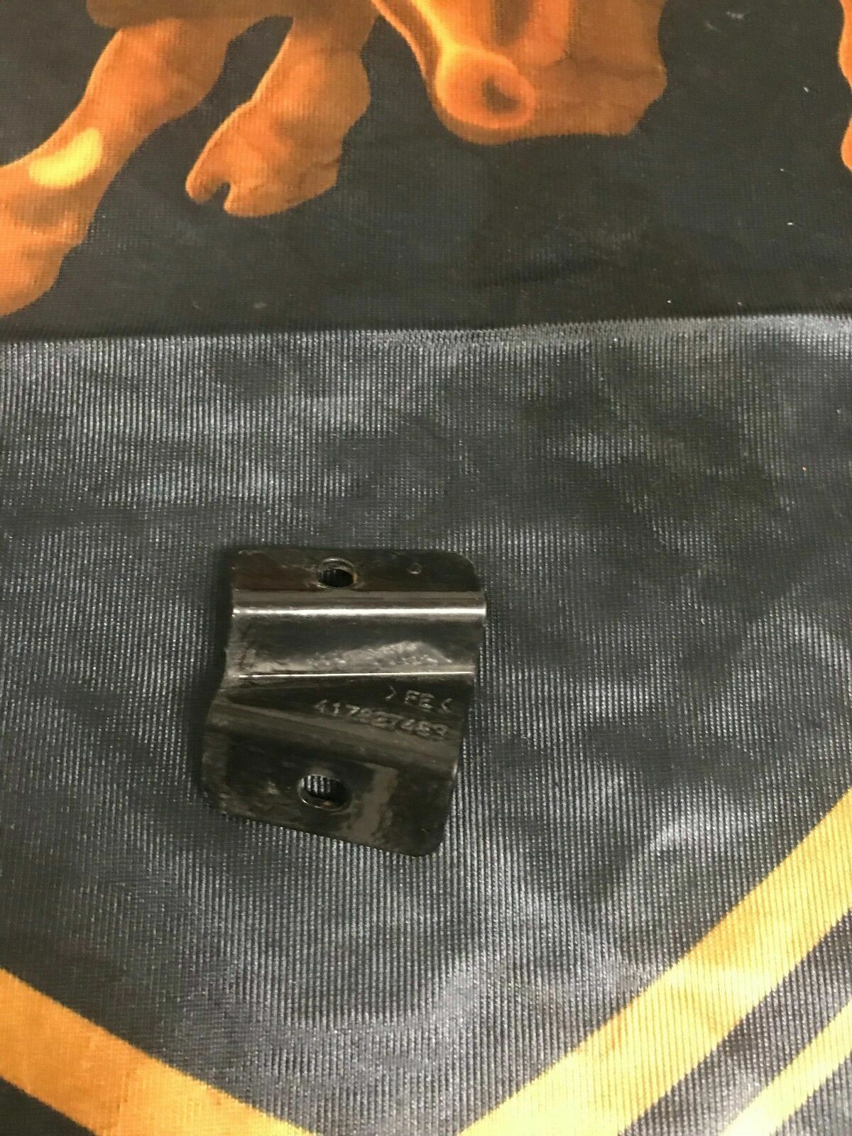 LAMBORGHINI MURCIELAGO ROADSTER LEFT LH SIDE REINFORCEMENT BRACKET OEM 417827483