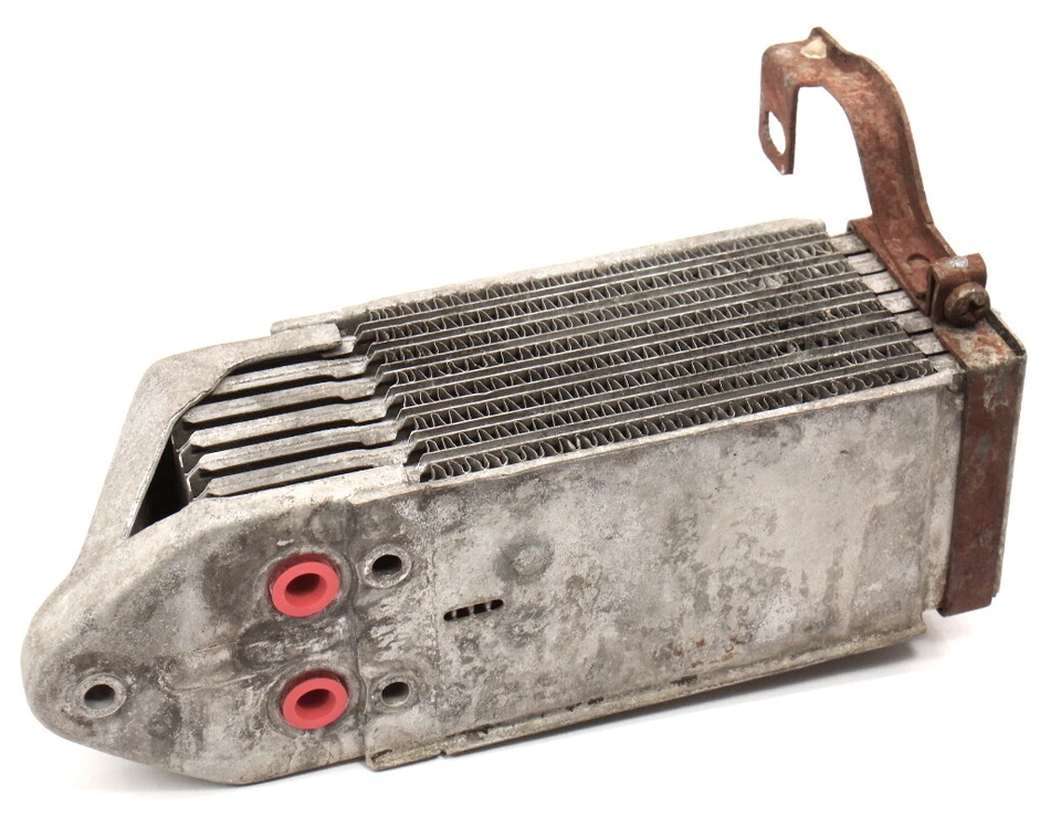 Enfriador de aceite 71-79 VW Beetle Bug Bus Vanagon refrigerado por aire genuino - 113 117 021 Foto 3 de 4