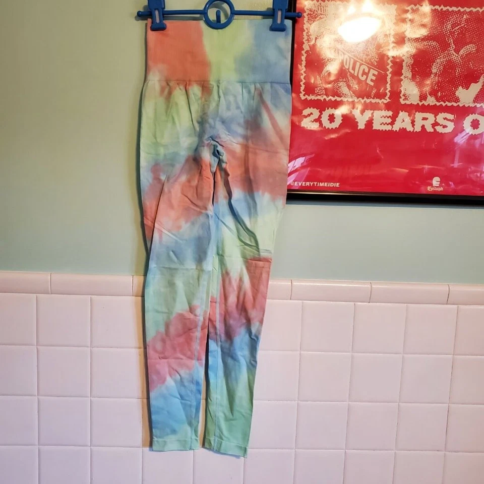 Pchee Bum Pastel Tie Dye Scrunch Athletic Leggings Size Small Pink Green Blue - Image 2 of 4