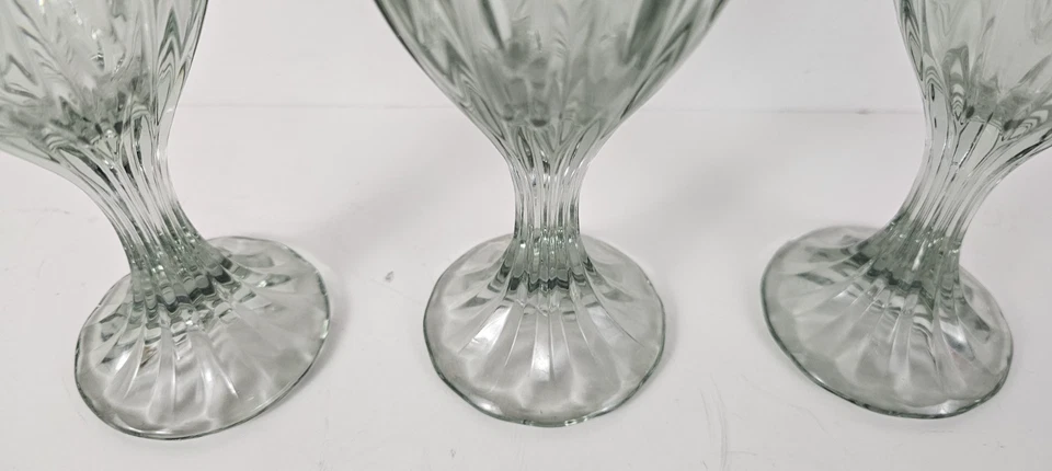 3 copas de vino Mikasa Lead Crystal Park Lane 7,25" T vajilla tinte gris claro 💙 Foto 4 de 4